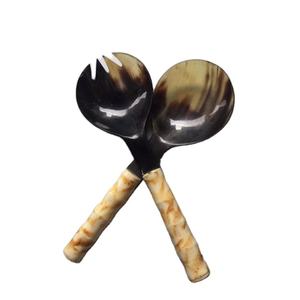 Serveur à salade à poignée en corne et os pour servir la salade Serveur à salade nouveau design en prix de vente entier fabriqué en Inde - Product Image 1