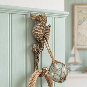 Gancho de Pared Rústico Vintage con Forma de Caballito de Mar, de Hierro Fundido Hecho a Mano, Gancho Individual Ecológico y Duradero, Autoadhesivo para Ropa, Estilo Costero - Product Image 4