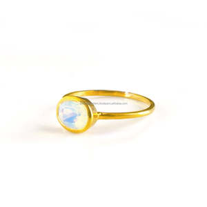 แหวนเงินแท้ 925 ประดับโอปอลไลท์ ชุบทองคำ 18k สไตล์ทันสมัย เหมาะสำหรับงานแต่งงาน งานเลี้ยง และวันครบรอบ - Product Image 3