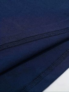 เสื้อยืดคอกลมสีพื้นสำหรับผู้หญิง ทรงปกติ ดีไซน์โลโก้รักษ์โลก เนื้อผ้าเบาสบาย เหมาะสำหรับฤดูใบไม้ผลิ/ฤดูร้อน สไตล์ลำลอง - Product Image 4