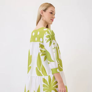 Vestido Midi Holgado Elegante de Buena Calidad para Mujer, para Fiestas, de Gasa, con Estampado Floral, Formal, de Manga Corta, Cuello en V, Elegante, Suministro Mundial - Product Image 1