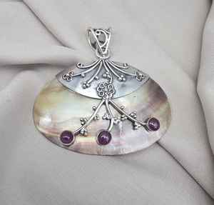 จี้เงินประดับมุกและทับทิมทรงหลังเบี้ย ทำด้วยมือ เงินแท้ 925 เครื่องประดับอัญมณี - Product Image 5