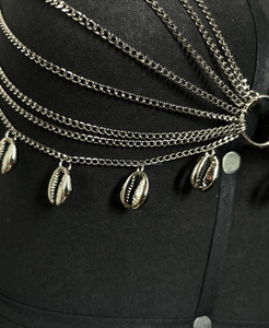 Chaîne de bikini glamour à pampilles pour les déclarations de mode de boîte de nuit sexy et la chambre à coucher - Product Image 2