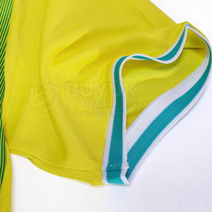 Servicio OEM de Uniformes de Fútbol, Producción Personalizada de Ropa Deportiva, 100% Poliéster Transpirable, Proveedor para Hombres Adultos - Product Image 3