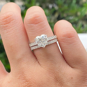 Elegante Anillo de Diamantes con Corte Corazón Blanco en Plata de Ley, Regalo de Aniversario, Joyería para Eventos Especiales, Anillo Romántico para Mujer - Product Image 3