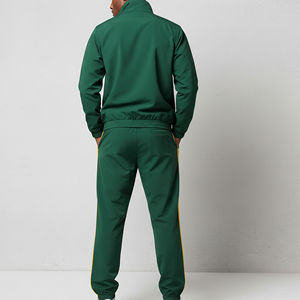 Conjunto Deportivo de Invierno Ligero de Alta Calidad para Hombre, 2 Piezas, Sudadera con Capucha y Pantalones Jogger, Logotipo Personalizado, Corte Regular, 100% Algodón, Cortavientos - Product Image 3