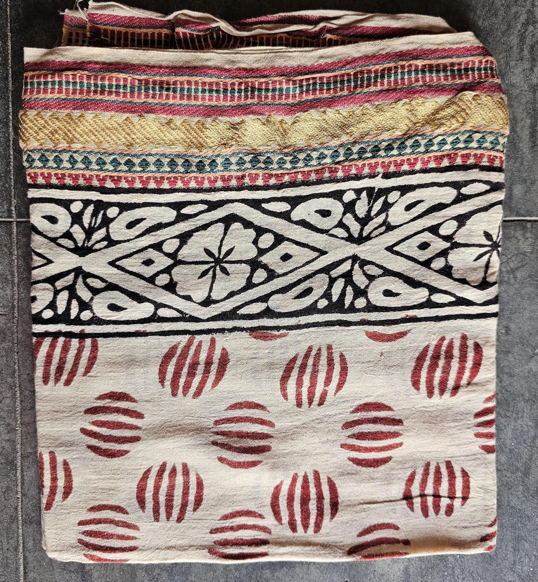 เช่นเดียวกับภาพ