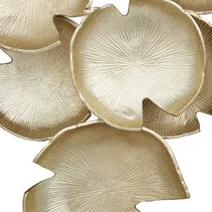 Sculpture décorative en fer artisanale, décoration moderne de luxe pour la maison, sculpture artistique en aluminium plaqué or, décoration élégante - Product Image 6