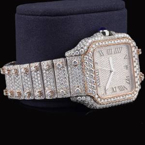 Reloj de Lujo con Caja Cuadrada, Esfera con Números Romanos, Totalmente Adornado con Diamantes Moissanite, Acero Inoxidable de Dos Tonos, Joyería Personalizada Nueva - Product Image 6