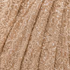 Sari de créateur en Georgette de Champagne, orné de sequins et de perles, avec franges, longueur ras du sol, élégant, pour mariage, bal de promo, soirée, pour femme - Product Image 4