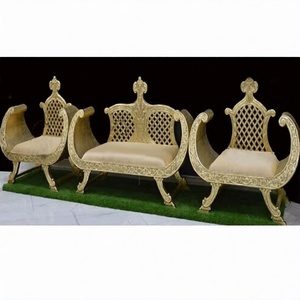 ชุดโซฟาไม้หรูหราสไตล์คลาสสิกแบบดั้งเดิมสำหรับงานแต่งงานมุสลิม รุ่นมหาราชา พร้อมมงกุฎทองคำ ลดราคาพิเศษสำหรับตลาดอเมริกา - Product Image 1