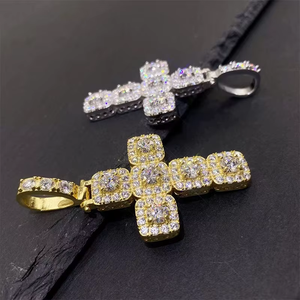 จี้รูปกางเขนประดับเพชรทรงกลมแบบ Iced Out ชุบทอง ไมโครเพฟ เครื่องประดับทางศาสนา สไตล์ฮิปฮอป สายสร้อยแบบ Bling - Product Image 1