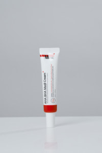 Crema Facial AHA BHA para el Cuidado de la Textura de la Piel y Aclaramiento, Cosmética Coreana - Product Image 3