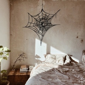 Decoración de pared de metal con diseño de telaraña simple para la esquina de la puerta o habitación, decoración colgante espeluznante para Halloween y diseño minimalista y elegante. - Product Image 4