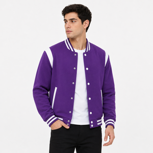 Veste de sport de style universitaire, conçue pour un confort durable et un attrait intemporel, idéale pour les tenues décontractées actives et les looks inspirés de la mode urbaine. - Product Image 1