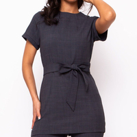 Nouvelle arrivée, uniforme de spa de haute qualité, respirant, en coton, élasthanne et polyester, design noir, tunique de salon, logo personnalisé, unisexe, en stock