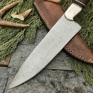 Cuchillo de Chef BA ENTERPRISES de Acero de Damasco Hecho a Mano, Hoja de 12 Pulgadas con Punta Caída, Mango de Madera, Borde Recto, Afilado, Ambidiestro, Industrial - Product Image 4