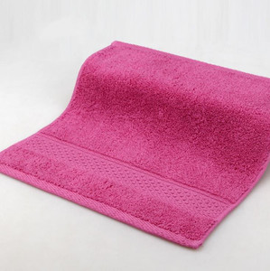 Toalla de Baño de Algodón de Color Sólido, Rectangular, Tejida, para Uso Doméstico - Product Image 2
