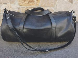 Bolsa de Gimnasio Multifuncional Plegable de Cuero Genuino para Hombre, Opciones Personalizables, Bolsa de Viaje de Fin de Semana con Monograma para Actividades al Aire Libre - Product Image 6