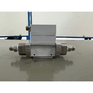 SMC PF2W720T-03-67 สวิตช์ควบคุมการไหลของน้ำแบบดิจิตอล ใช้เป็นอะไหล่อุปกรณ์เซมิคอนดักเตอร์รุ่นเก่า - Product Image 2