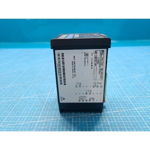 RKC REX-F700 เครื่องควบคุมอุณหภูมิแบบดิจิตอล ใช้ได้โดยตรง อะไหล่อุปกรณ์เซมิคอนดักเตอร์รุ่นเก่า - Product Image 1