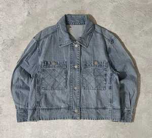 Veste en jean vintage personnalisable avec décoration de boutons délavés à l'acide, impression de logo personnalisée pour l'hiver et le printemps - Product Image 4