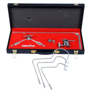 Sistema Retractor de Brazo Martin, Instrumento Quirúrgico, Posicionamiento Manos Libres, Ajustable, Acero Inoxidable, Reutilizable, Uso Hospitalario, Médico - Product Image 1