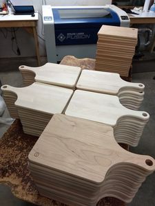Tabla de Cortar Personalizada de Madera de Acacia y Mármol con Asa, Bloque de Cortar Personalizable con Grabado Láser - Product Image 5