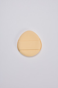 [K-ESSENTIALS] Esponja de Maquillaje Coreana Premium Compacta de un Solo Uso, Cobertura Impecable, 4 Capas, Resistente al Agua, con Logotipo Personalizado - Product Image 2
