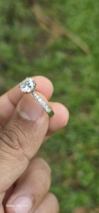 แหวนเพชรเดี่ยวทรงคลาสสิค 1 กะรัต ทอง 14K ประดับเพชรด้านข้าง พร้อมใบรับรอง IGI แหวนเพชรธรรมชาติสำหรับหมั้น - Product Image 2