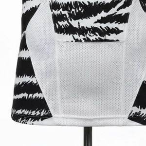 Maillots de football américain personnalisés OEM à manches courtes, logo et nom de joueur personnalisés, maillots de haute qualité aux couleurs personnalisées pour équipe - Product Image 6
