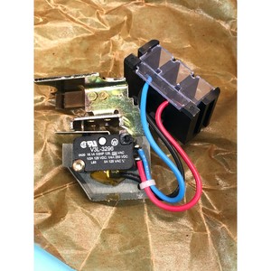 Martillo Rompedor CUTLER HAMMER SERIE A1X3RTK TIPO C K - Equipo y Piezas de Semiconductores de Confianza de Tradicción Global - Product Image 1