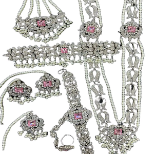 Collar choker de lujo con filigrana de oro afgano, con detalles de piedras de esmeralda verde y rubí, y perlas blancas. - Product Image 3