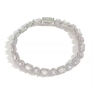 Collier Tennis Élégant en Moissanite Taille Émeraude, Bijou Hip Hop de Luxe pour Hommes et Femmes, Cadeau d'Anniversaire - Product Image 2