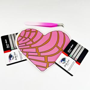 Dernier modèle professionnel de support pour extensions de cils en acrylique rose en forme de cœur, personnalisable, durable, avec support magnétique pour pinces à cils - Product Image 3