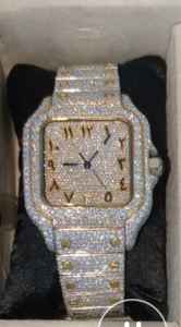 Reloj Personalizado con Incrustaciones de Diamantes para Hombre, Estilo Hip Hop con Números Arábigos y Moissanita - Product Image 2