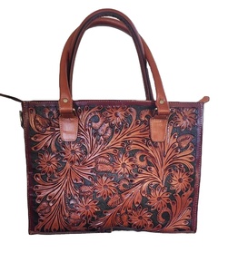 Bolsa de Compras de Cuero de Lujo Hecha a Mano en Estilo Occidental para Mujer, Artesanía Premium Hecha en India - Product Image 1
