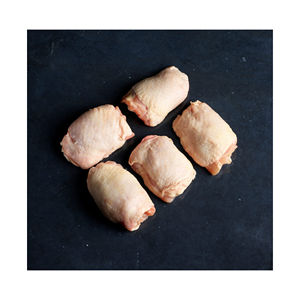 Cuisses de poulet surgelées produites sous des normes d'hygiène strictes, idéales pour la distribution en gros - Product Image 1