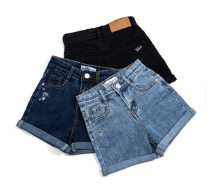 Shorts en jean délavé taille haute avec broderie pour filles, style décontracté, taille élastique, couleurs bleu et noir - Product Image 5