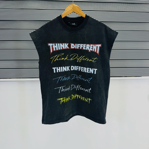 Camiseta Negra sin Mangas para Hombre Five B Think Different, Cuello Redondo, Algodón Jersey, Corte Casual, Logotipo Frontal con Estampado de Letras - Product Image 5