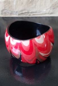 Bracelet en résine époxy multicolore de haute qualité, design attrayant, disponible en différentes tailles, personnalisable, accessoire polyvalent - Product Image 2
