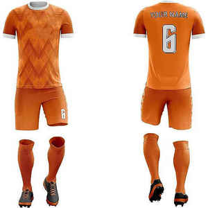 Tenue de football respirante en promotion – Ensemble maillot et short de football personnalisable – Vêtements de football sur mesure - Product Image 3