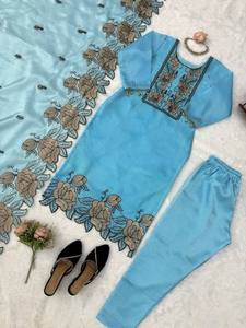 Blue Floral Embroidered <b>Kurti</b> Pant Set Traditional Indian Pakistani Outfit With Dupatta for Wedding Party Women - Product Image 2