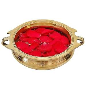 Ensemble de 4 bols en laiton doré à motifs floraux, 250 ml - Product Image 3