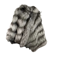 2025 OEM Collection d'hiver pour femmes Poncho en fourrure de renard argenté Cape Pull-Over Fermeture à basse quantité minimale de commande Chauffant Respirant Coupe-vent Fini