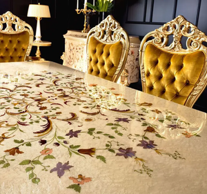 ชุดโต๊ะรับประทานอาหารไม้สักแกะสลักสไตล์ยุโรปสุดหรูหรา  รักษ์โลก เหมาะสำหรับโรงแรมและห้องรับประทานอาหารสุดหรู ผลิตในอินโดนีเซีย - Product Image 4