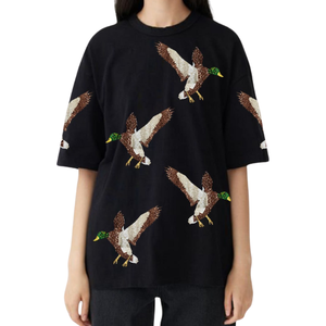 T-shirt ample blanc pour femme avec imprimé canard colvert à paillettes, col rond, manches courtes, motif animalier décontracté, en tissu jersey - Product Image 4