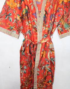 Bata Kimono de Algodón Suave y Transpirable para Mujer con Estampado Digital de Dibujos Animados Naaz Textile, Camisón de Verano Hecho a Mano ODM con Cuello en V Elástico - Product Image 2