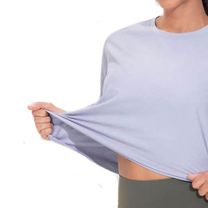T-shirts courts ajustés pour femmes, séchage rapide, couleur et taille personnalisables, manches courtes, OEM - Product Image 3