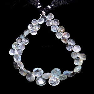 Perles de pierres précieuses en aquamarine naturelle facettées en forme de cœur, brin de 8 pouces, pour la création de bijoux, bracelets et colliers - Product Image 2